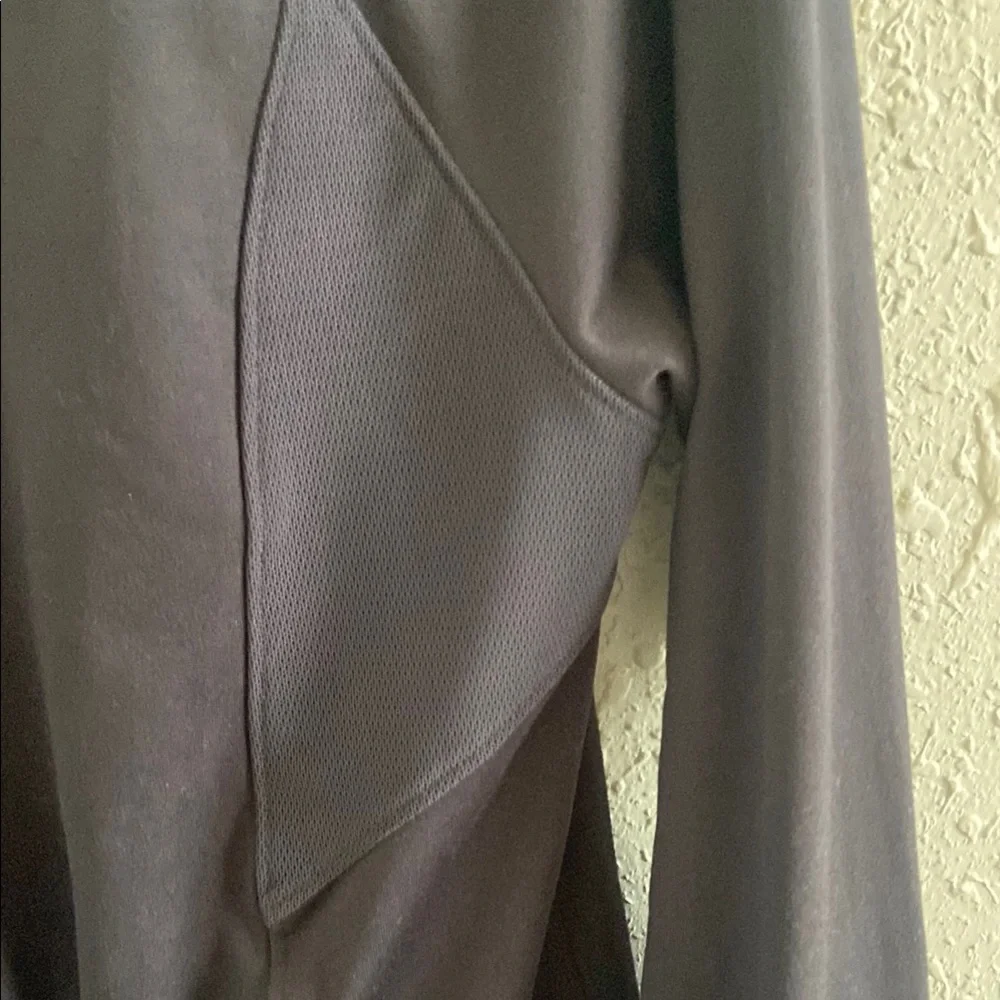 Under Armour Black Logo Jacket - Picture 9 of 10